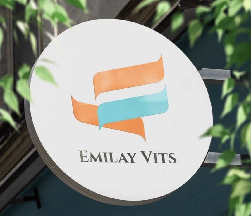 Emilay Vits